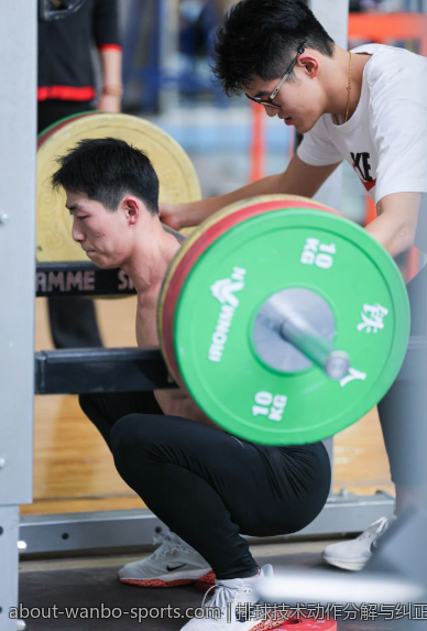 排球技术动作分解与纠正方案