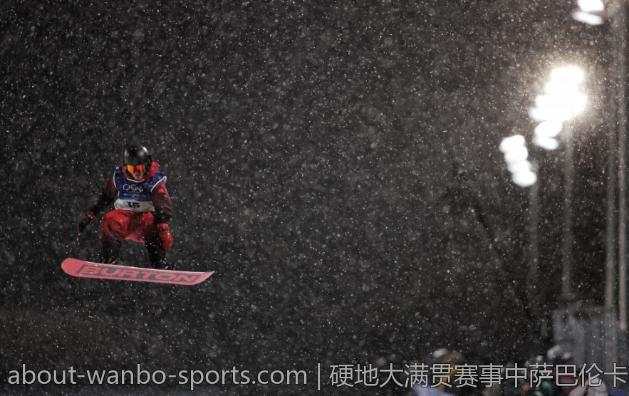 硬地大满贯赛事中萨巴伦卡的夺冠比分分析报告